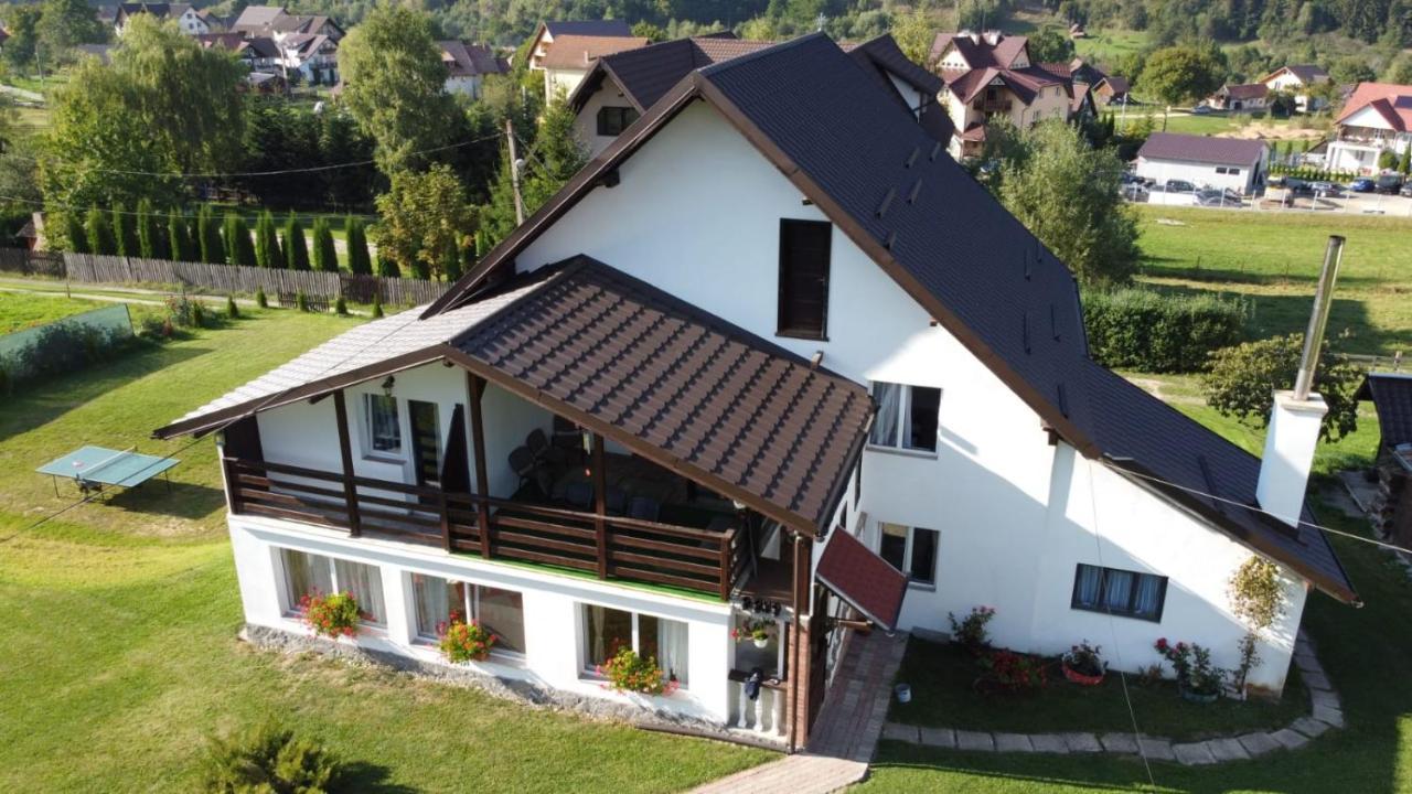 Pensiunea Casa Ady Törcsvár Kültér fotó