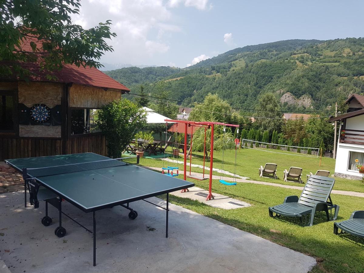 Pensiunea Casa Ady Törcsvár Kültér fotó