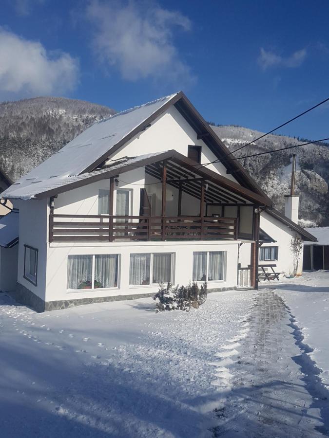 Pensiunea Casa Ady Bran Hotel Törcsvár Kültér fotó