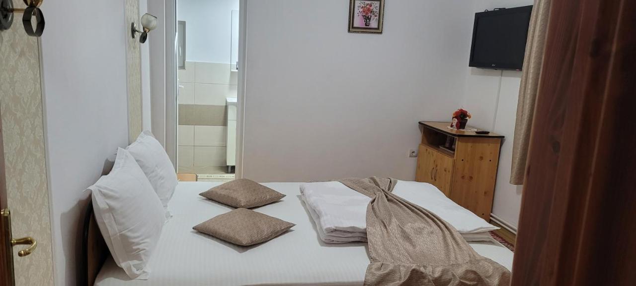 Pensiunea Casa Ady Törcsvár Kültér fotó